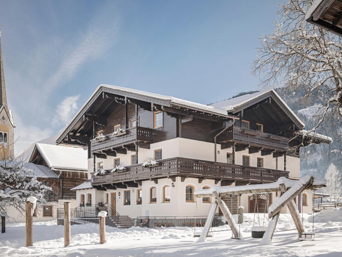 Kinderbauernhof Scharrerhof 홀레르스바흐 임 핀츠가우 외부 사진